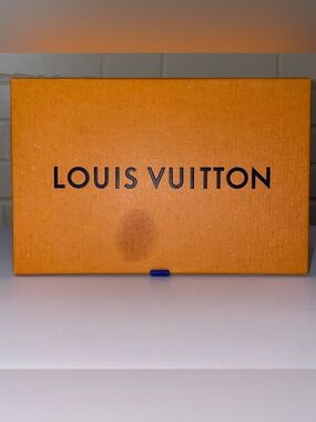 Louis Vuitton Box! Long Wallet Size! 8 1/4” x 5 1/4” x 1 3/4”